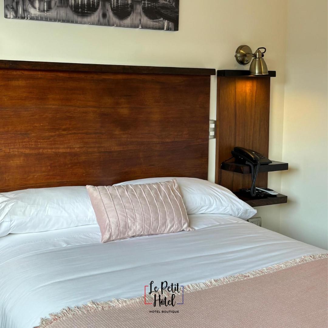 Hotel Le Petit Concepción Oda fotoğraf